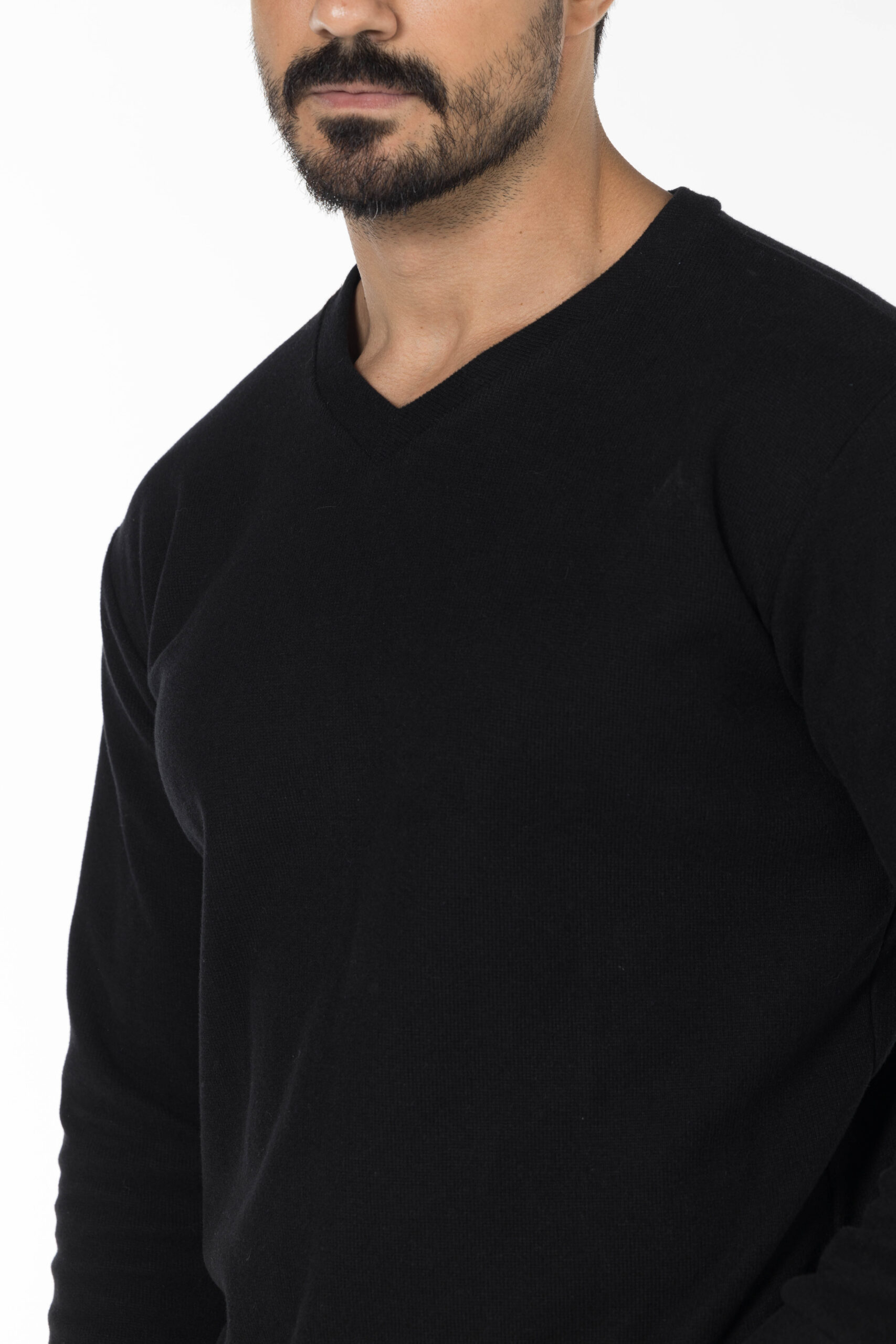 Kashmir Pullover - V Neckline - Black pic5